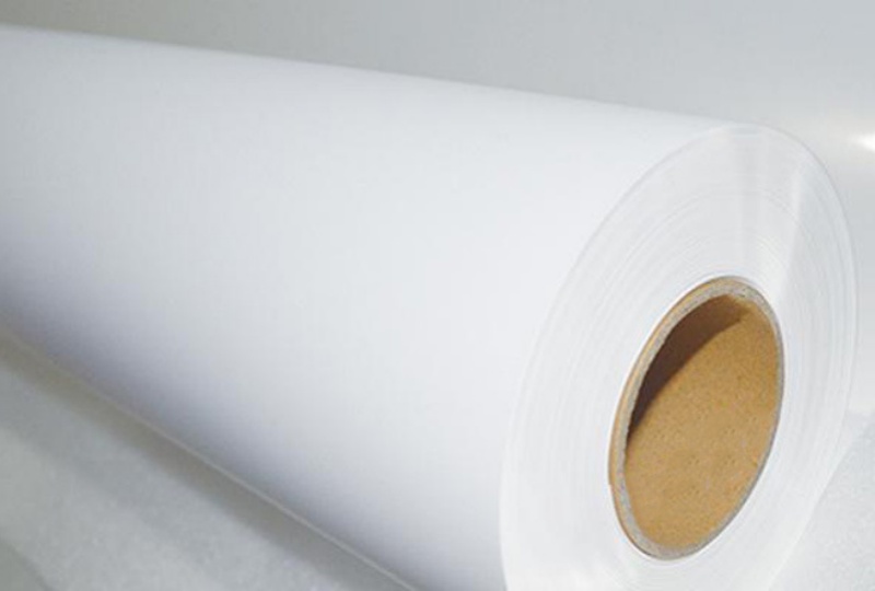 Closeup of writable PP synthetic paper label sheets - waterproof, tear-resistant for industrial use by GemmeLabel